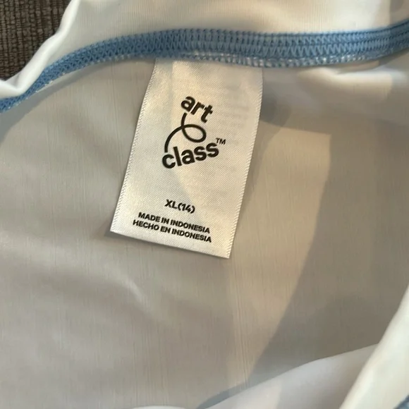 ART CLASS Girls Longsleeve Rashguard XL (14) NWT - Picture 3 of 3